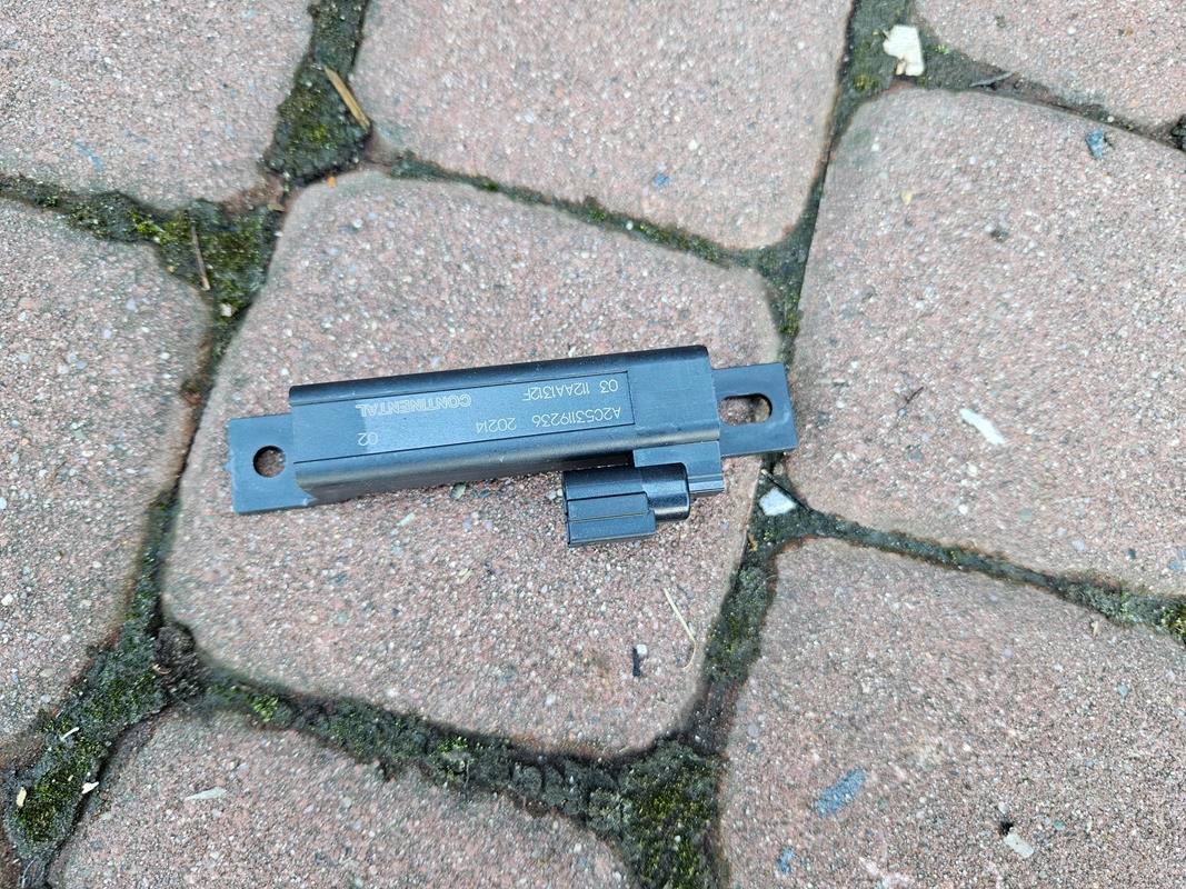 Antenne KEYLESS KEY LESS Renault Captur II 2 A2C53119236
