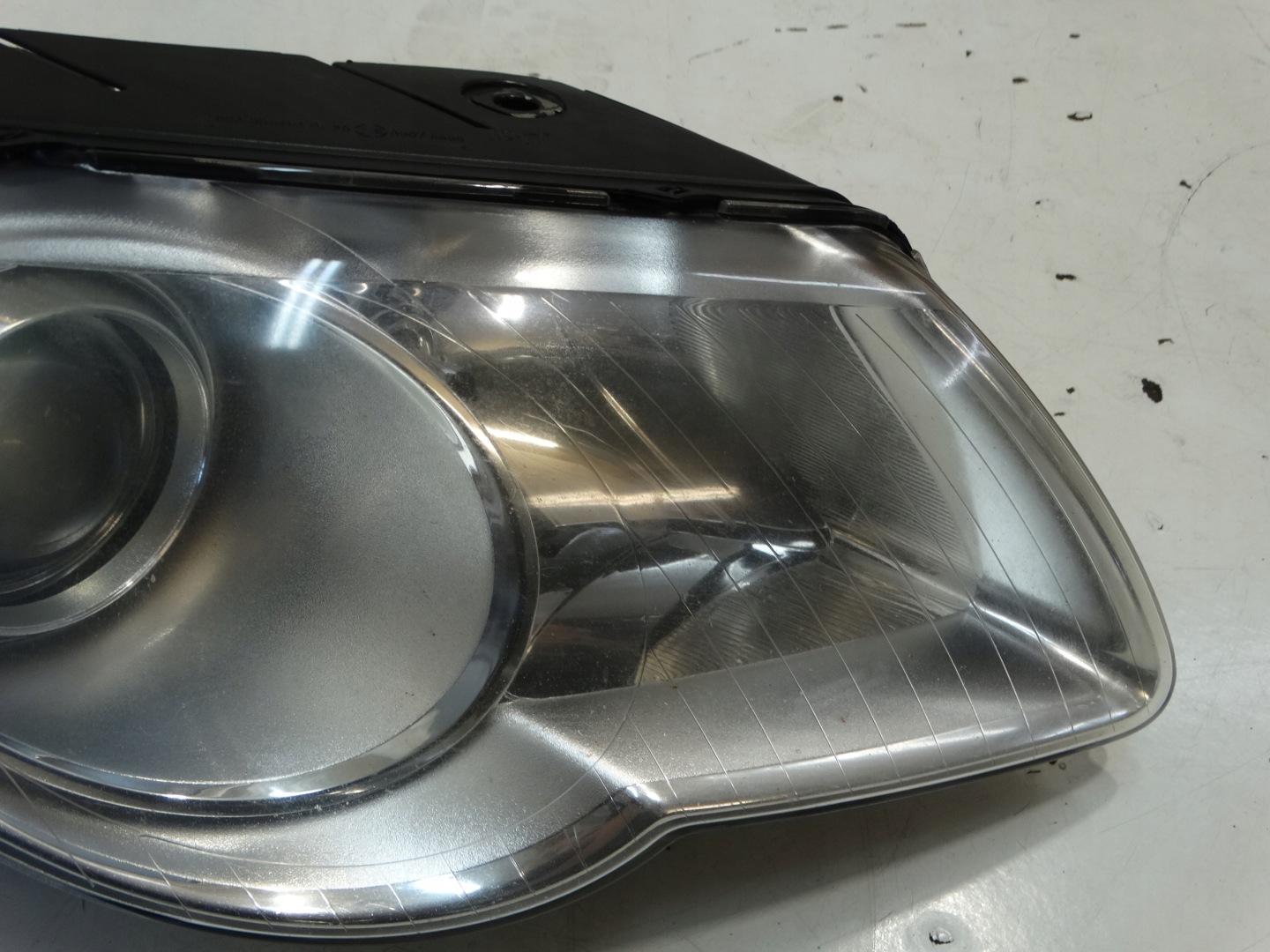 REFLEKTOR light right front VW PASSAT B6 3C0941006AB