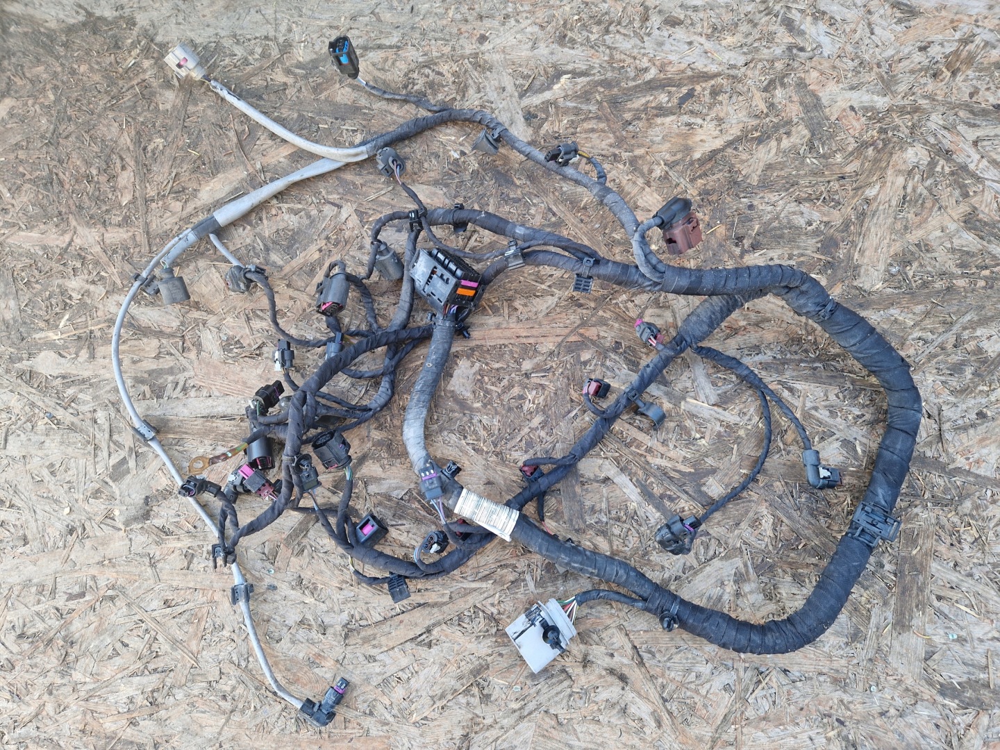 bundle motor wiring VW AUDI 1.5 TSI DAD 05E972627A