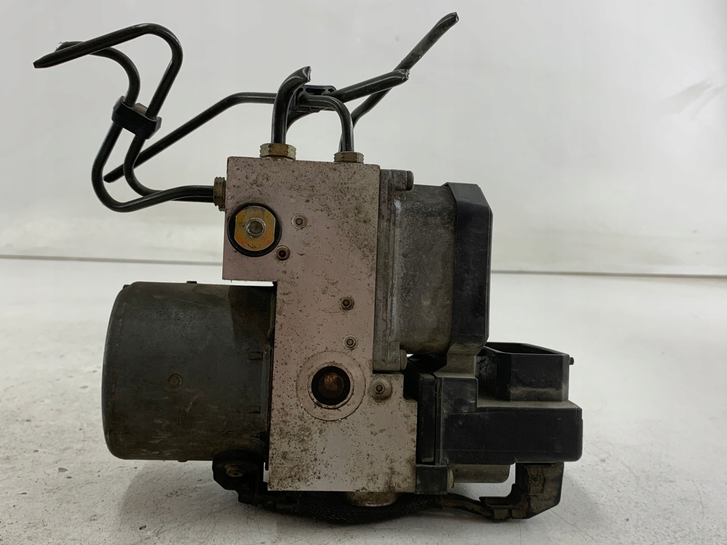 FORD MONDEO MK2 Servofreno ABS 98BG2C285CB