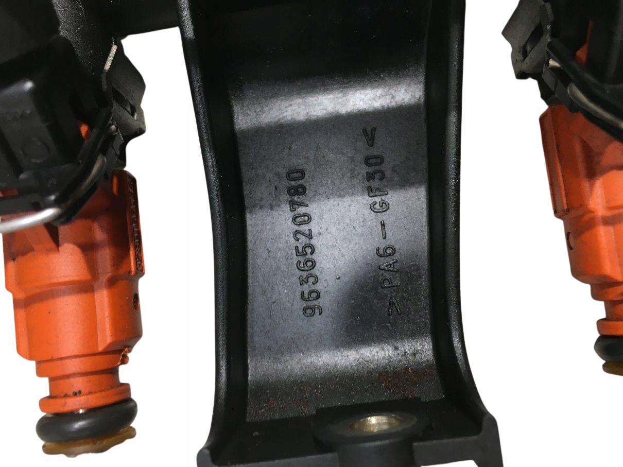 Rampe injection 307 1.6 16V 9636520780 0280156034