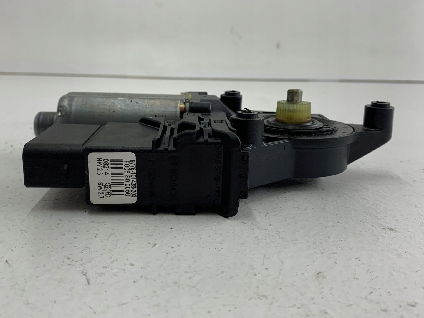 VW PASSAT B5 mini motor windows right rear part 3B9839752CA