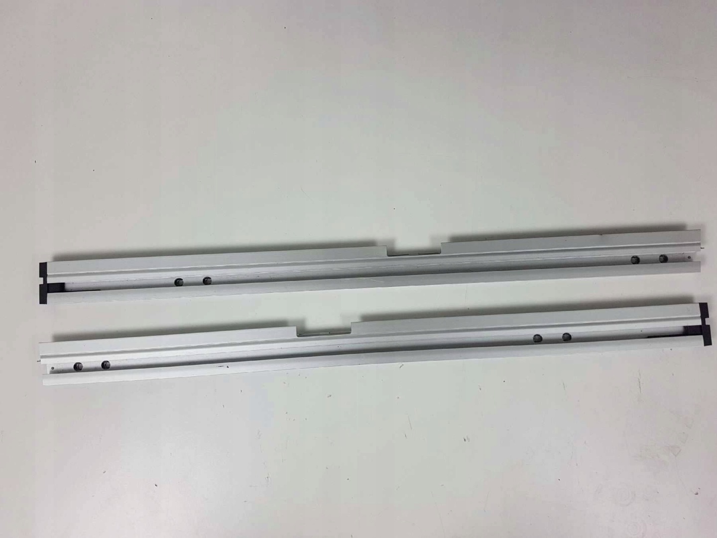 VW PASSAT B8 KOMBI SZYNY boot 3G9863556A 3G9863555A
