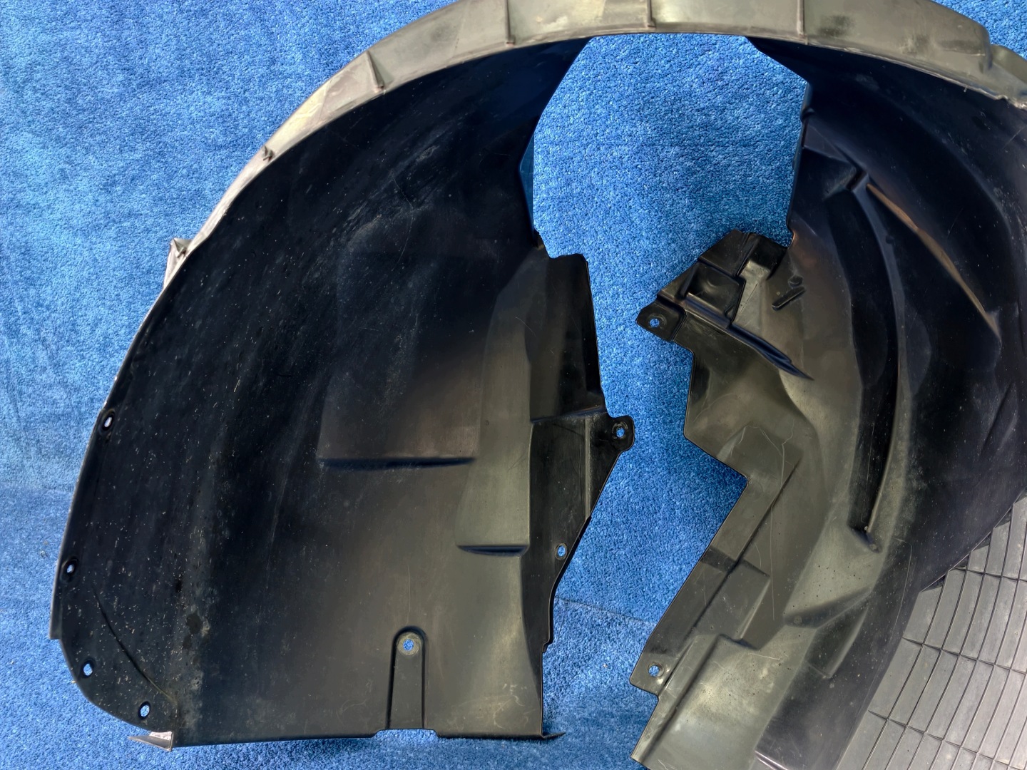 VOLVO S90 II V90 17- mudguard right front right front original 31694672
