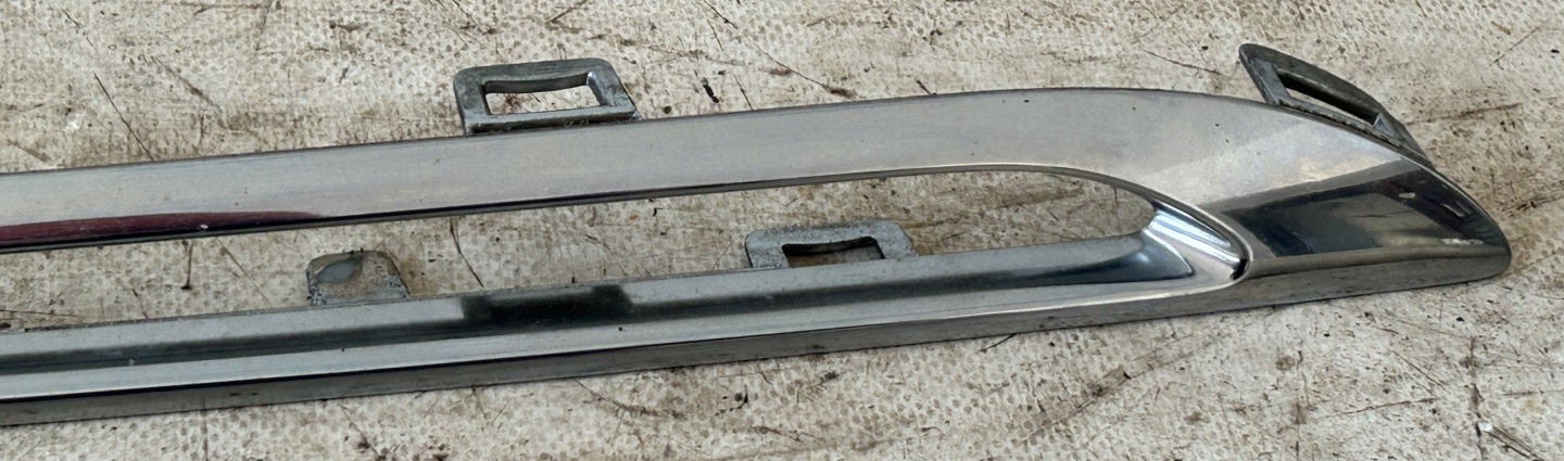 lišta CHROM GRILLA MERCEDES GLC 253 A2538880285