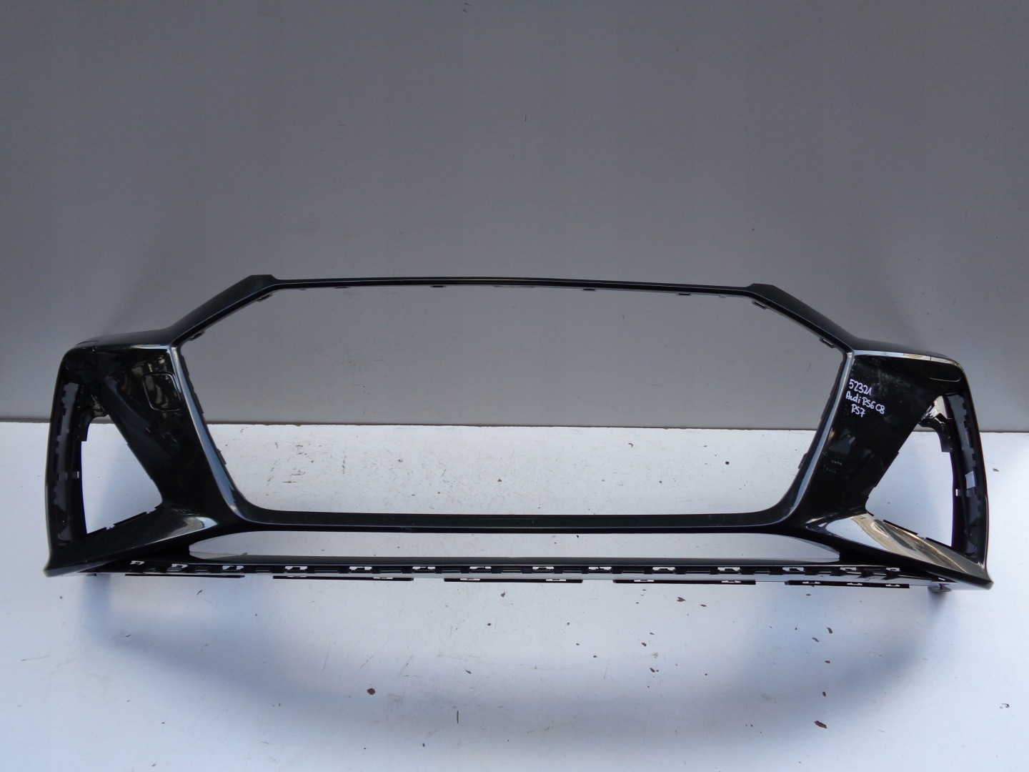 front bumper AUDI RS6 C8 RS7 4K 4K0 NR 52321