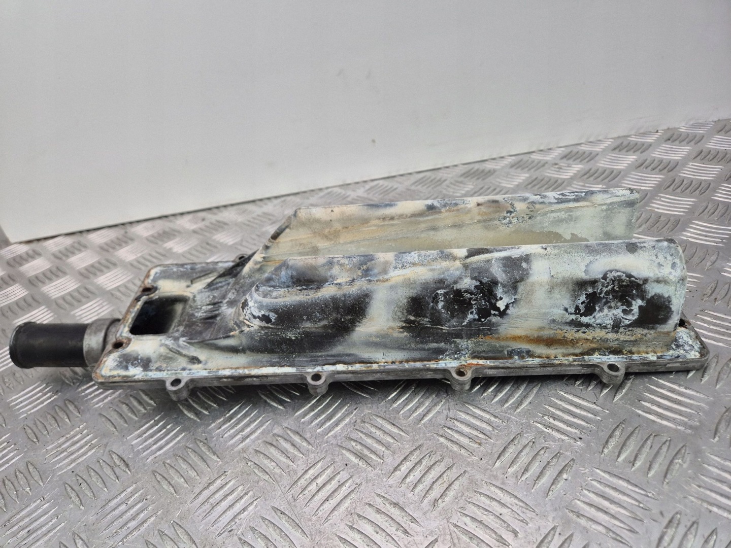 Abdeckung Blende Abdeckung MAGISTRALI BMW 7 E65 E66 750i 7507278 N62B48B