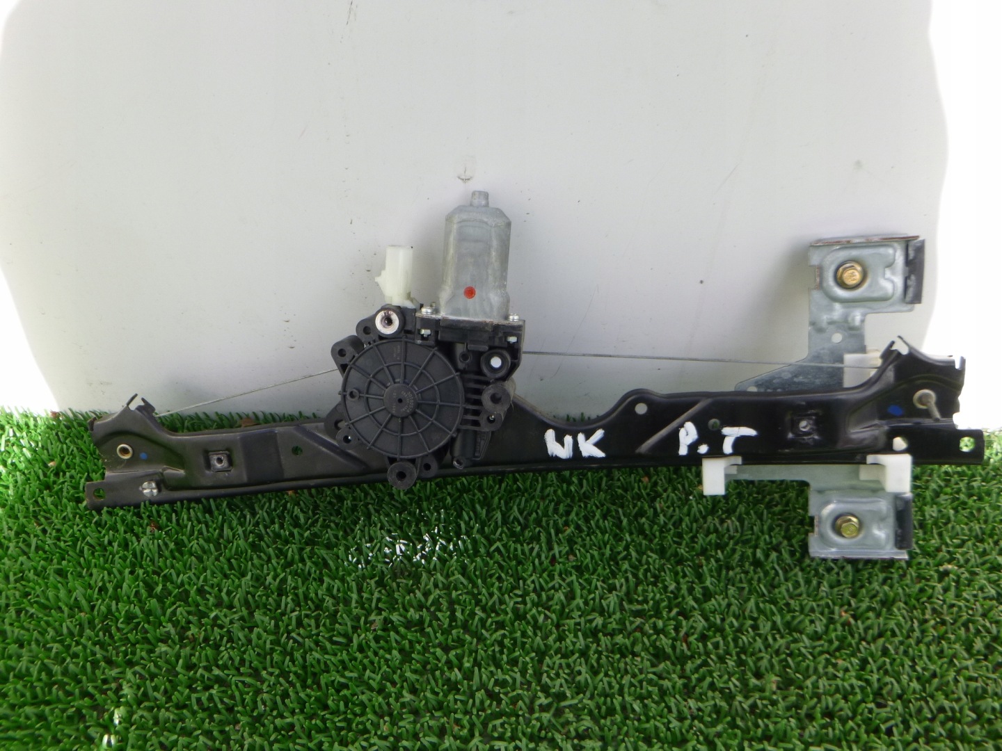 JEEP GRAND CHEROKEE WK window regulator right rear part