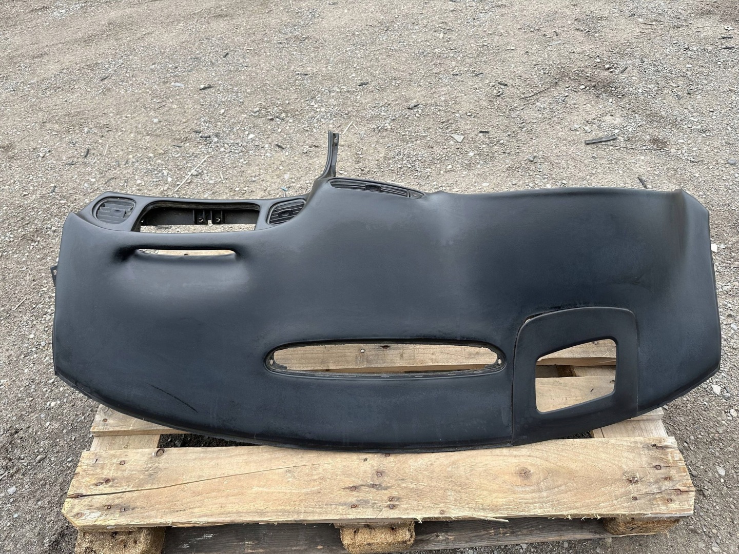 dashboard instrument panel cockpit HUD Chevrolet Corvette C5 1997 - 2004