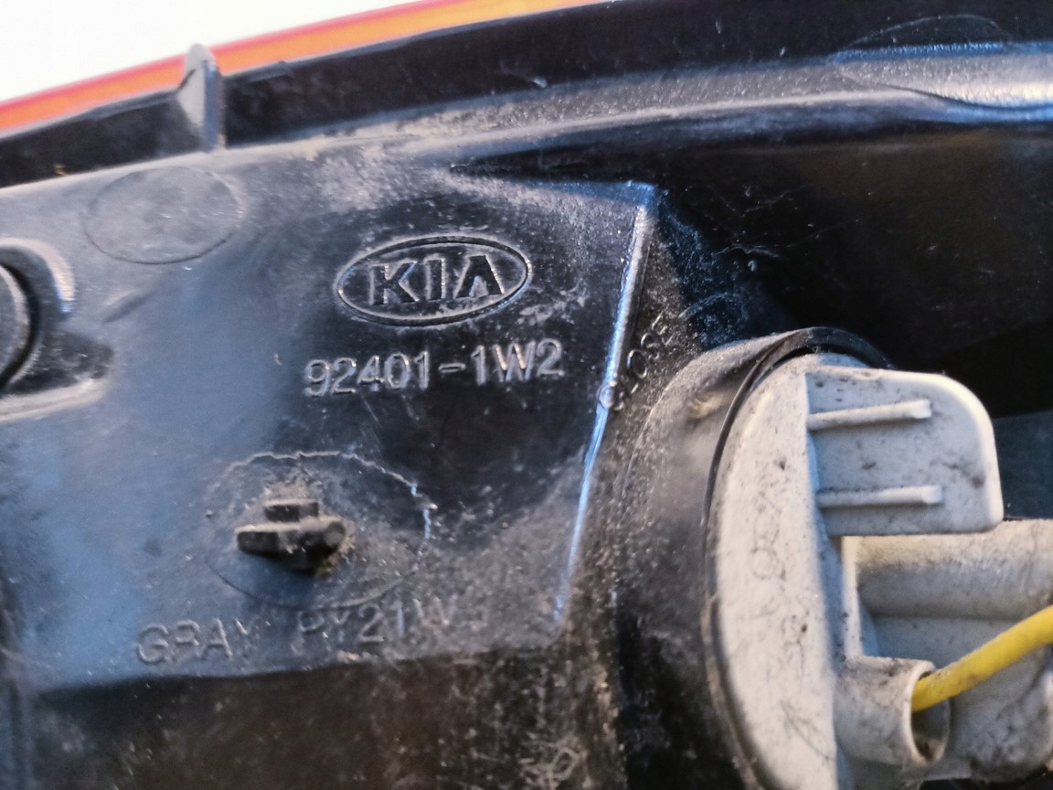 KIA RIO III light left rear part W fender 2011