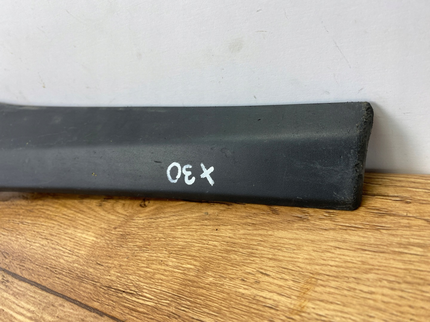 mudguard mudguard flap cover left front 5.7 Ram 1500 2019+