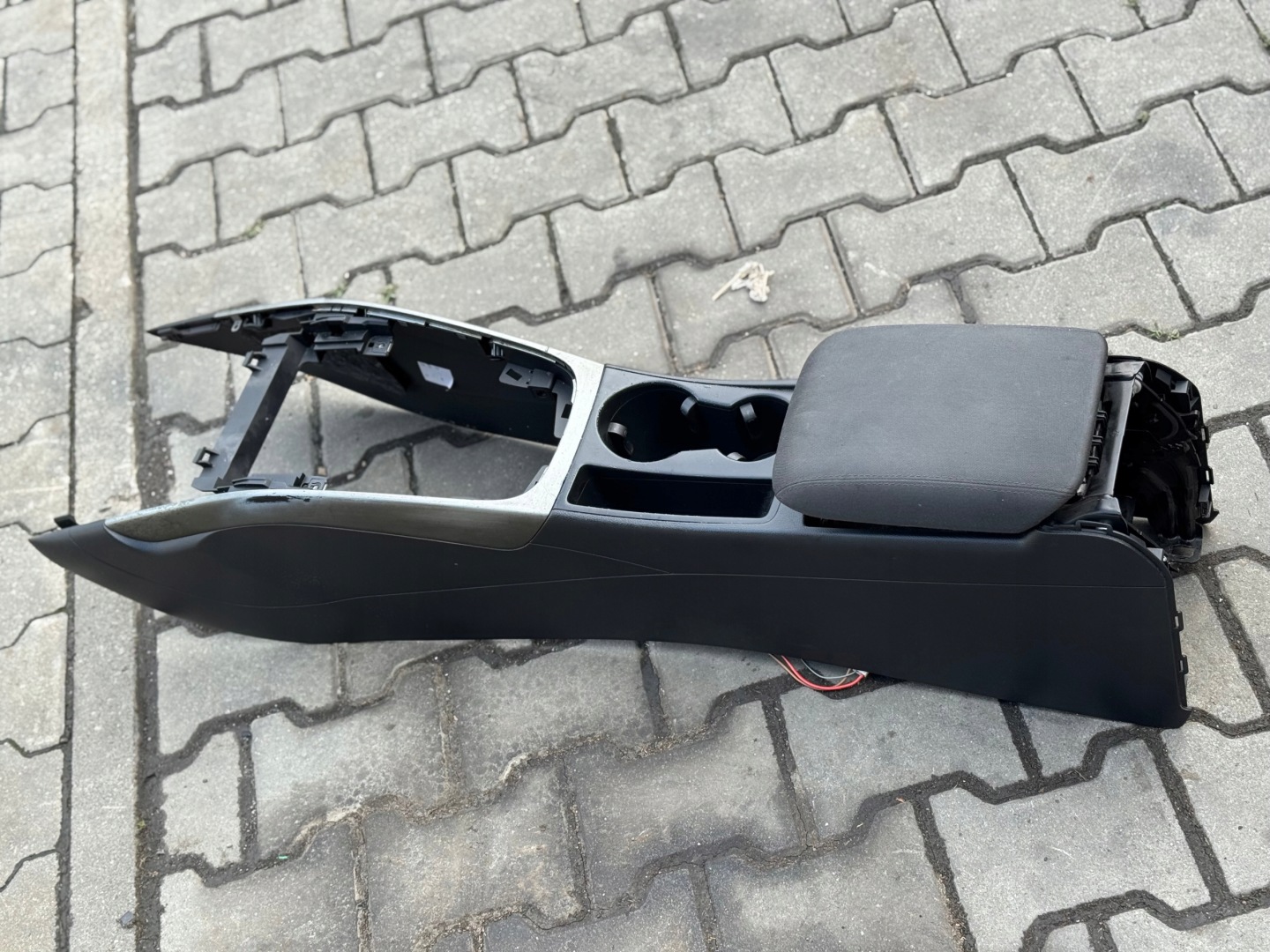 TUNEL central console passenger compartment AUDI A4 B8 A5 8T EU