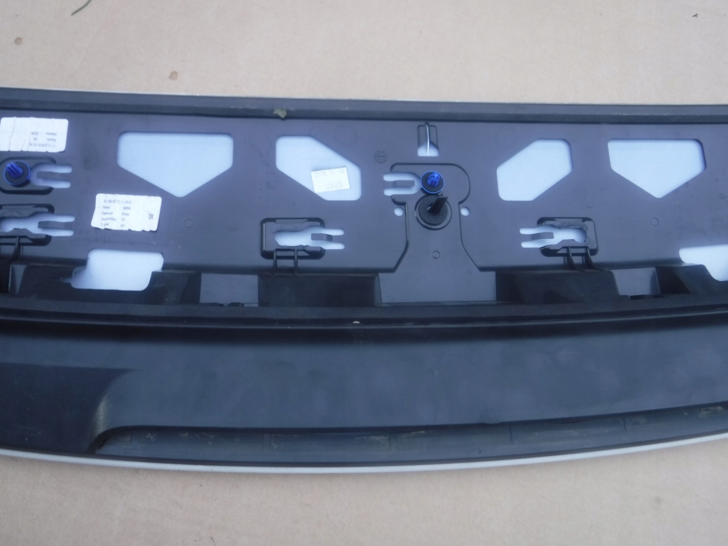 AUDI Q7 4M0 SPOILER heckklappe LOTKA 4m0827933