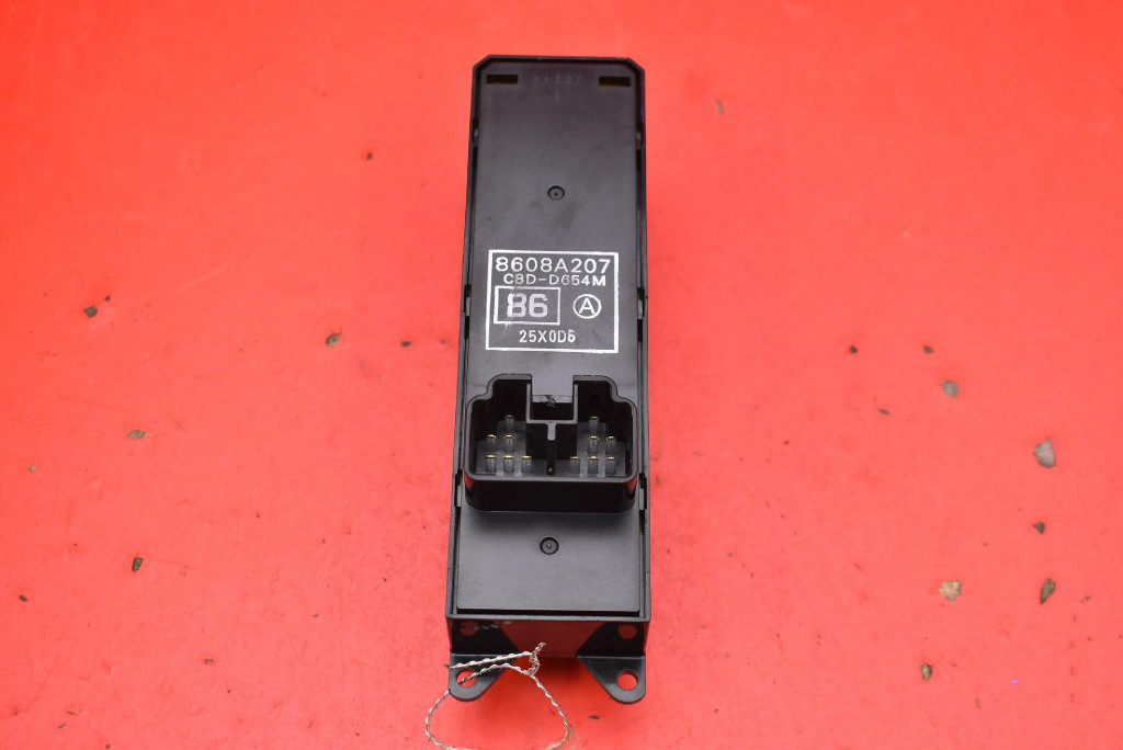control panel of the window EU 8608A207 MITSUBISHI ASX 1 and 10-12