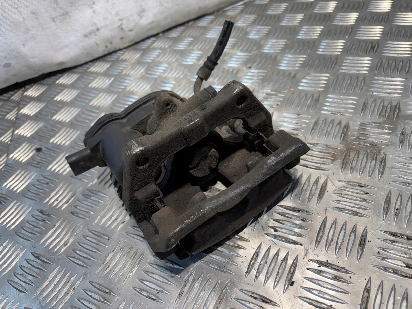 caliper brake mini motor left rear part Honda HR-V II 2 32353351