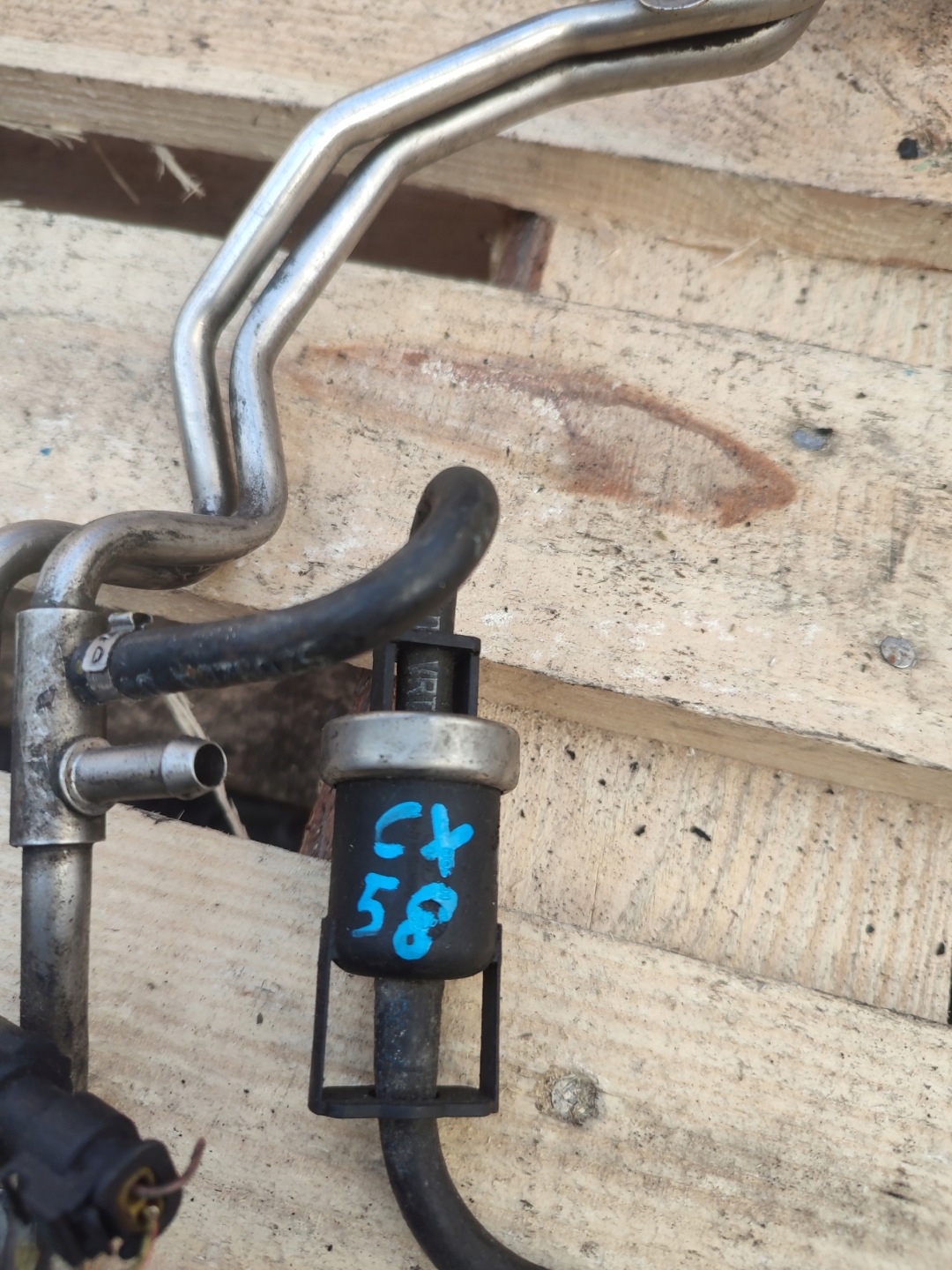 fuel hose audi a4 b6