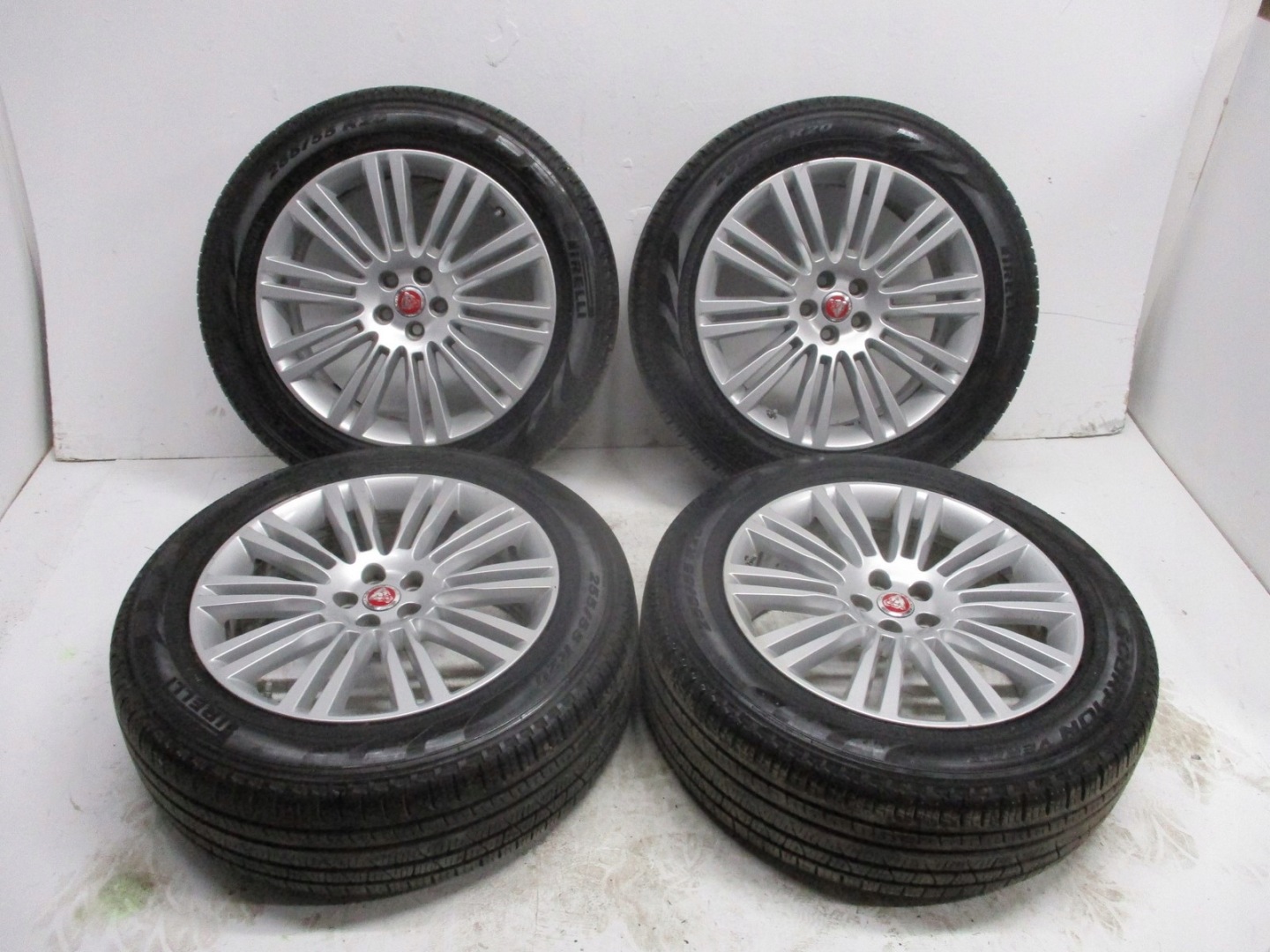 wheels discs tyres JAGUAR F PACE R20 M+S 6MM