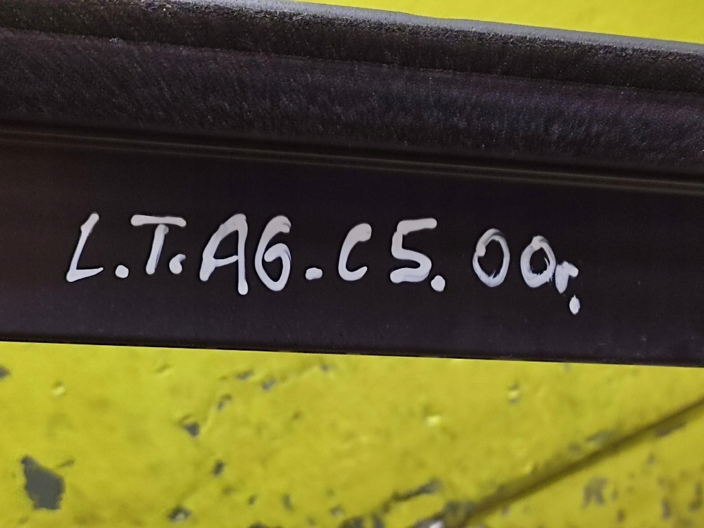 AUDI A6 C5 fensterhebermotor links heck