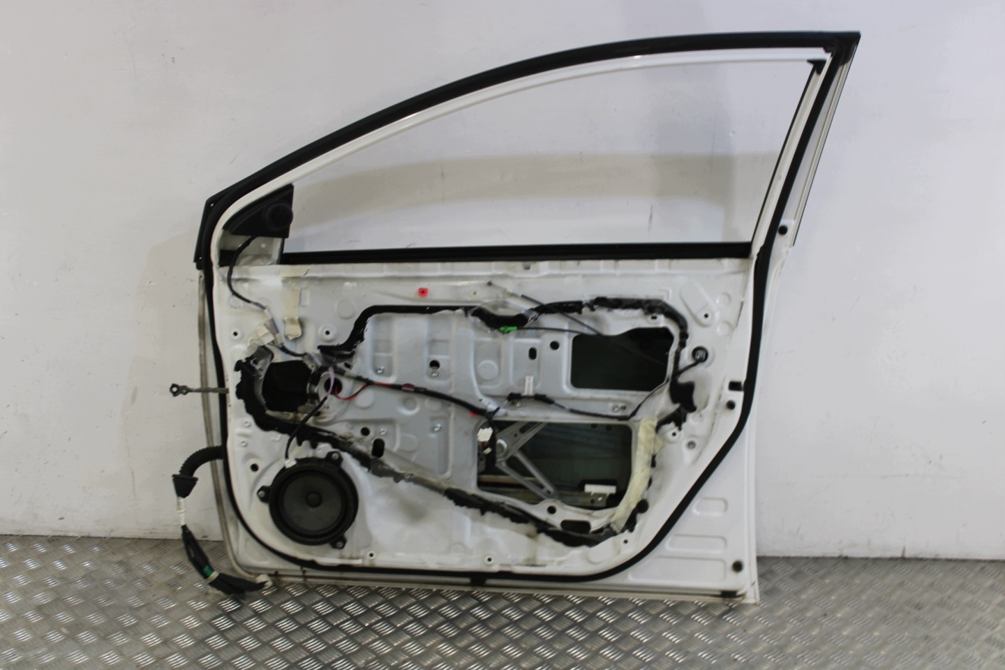 door right front front complete TOYOTA AURIS II 2 KOMBI