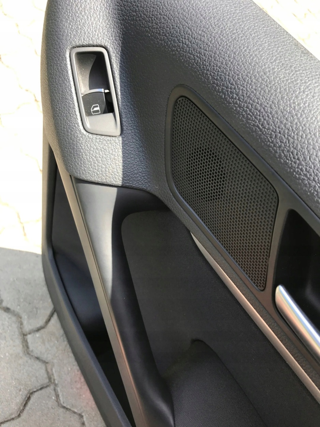 side upholstery door right rear part TIGUAN 0016 EU