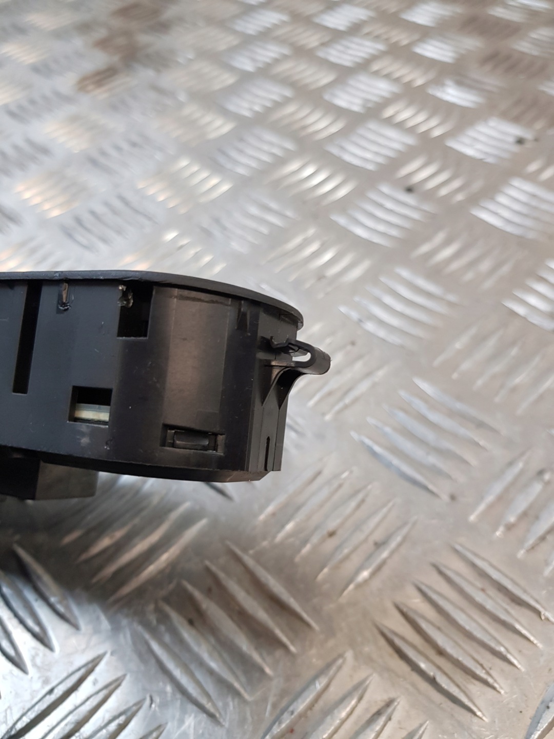 PANEL window control switch of mirrors 13228699 OPEL ASTRA H 04R- EU