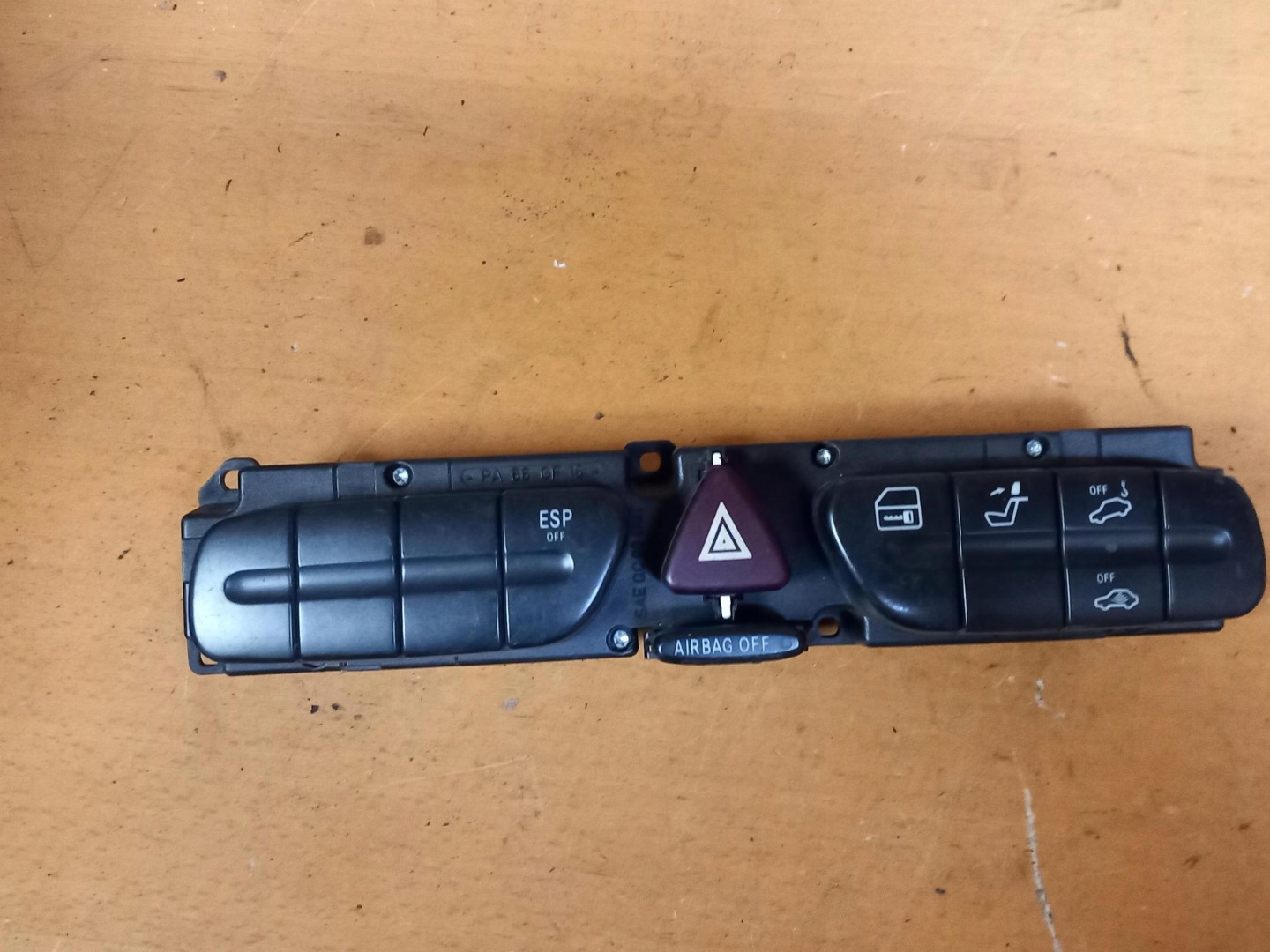 PANEL light switch of warning lights MERCEDES C-KLASA W203 00-07