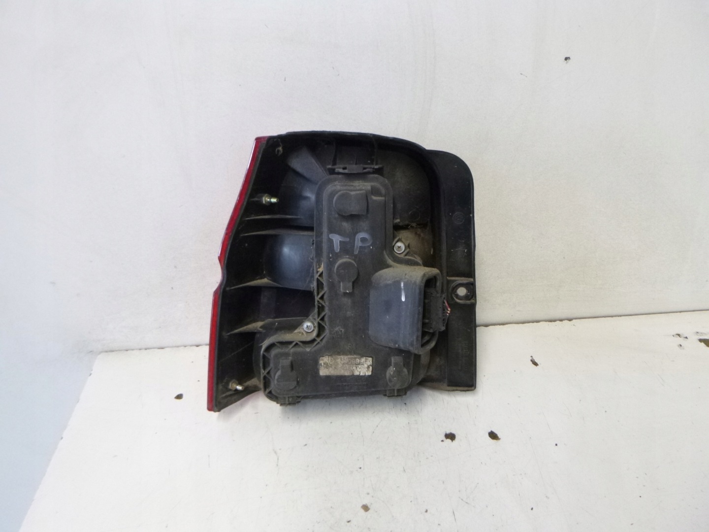 LICHT HINTEN VOLKSWAGEN LUPO 1999R.