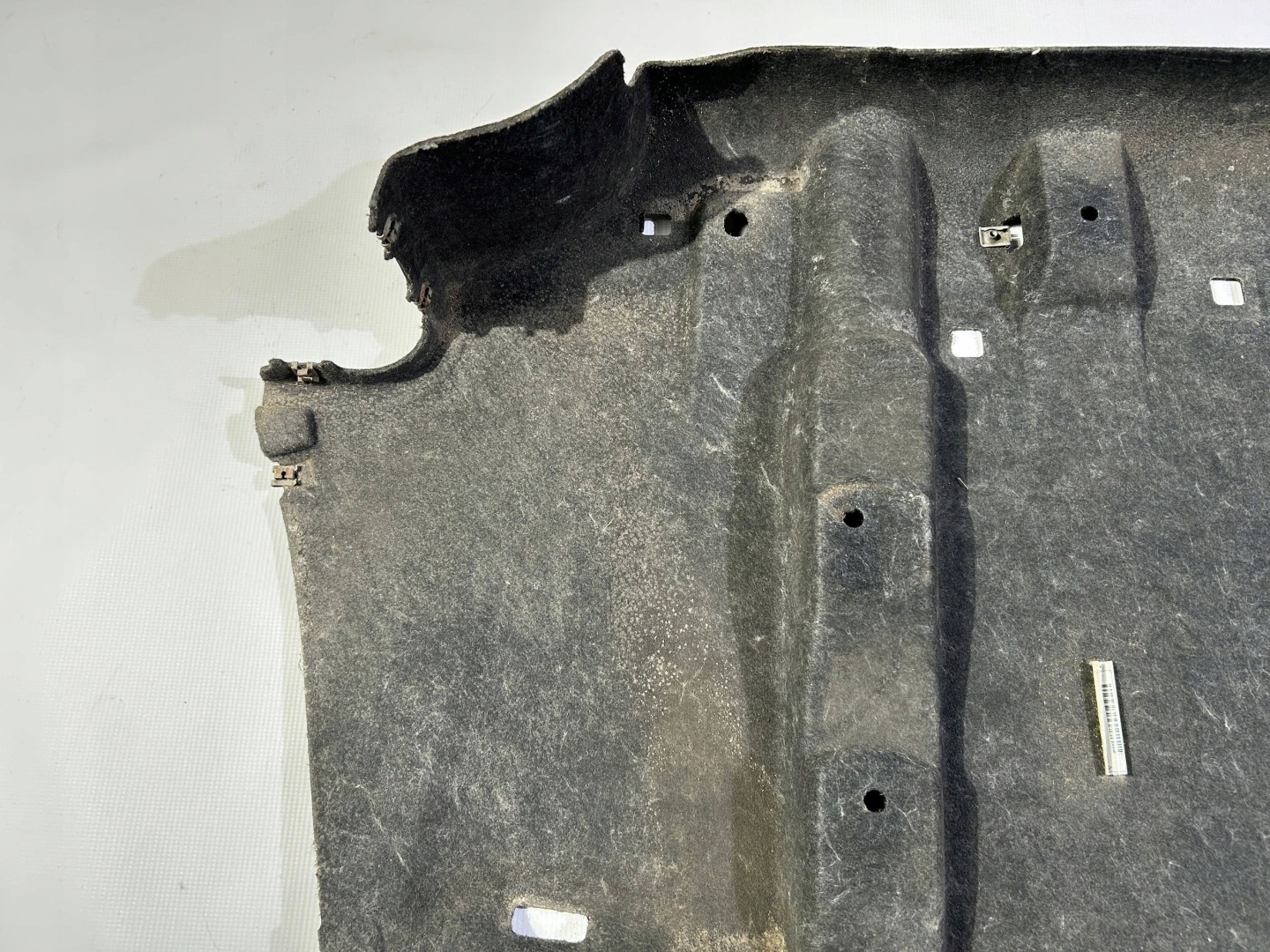 cover lower chassis rear part rear below bumper Chrysler Pacifica 2021