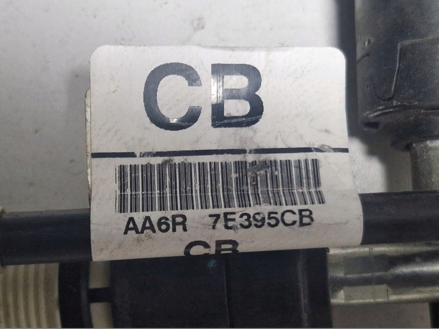 FORD FIESTA MK7 Bowdenzug Schalt getriebe AA6R-7E395-CB