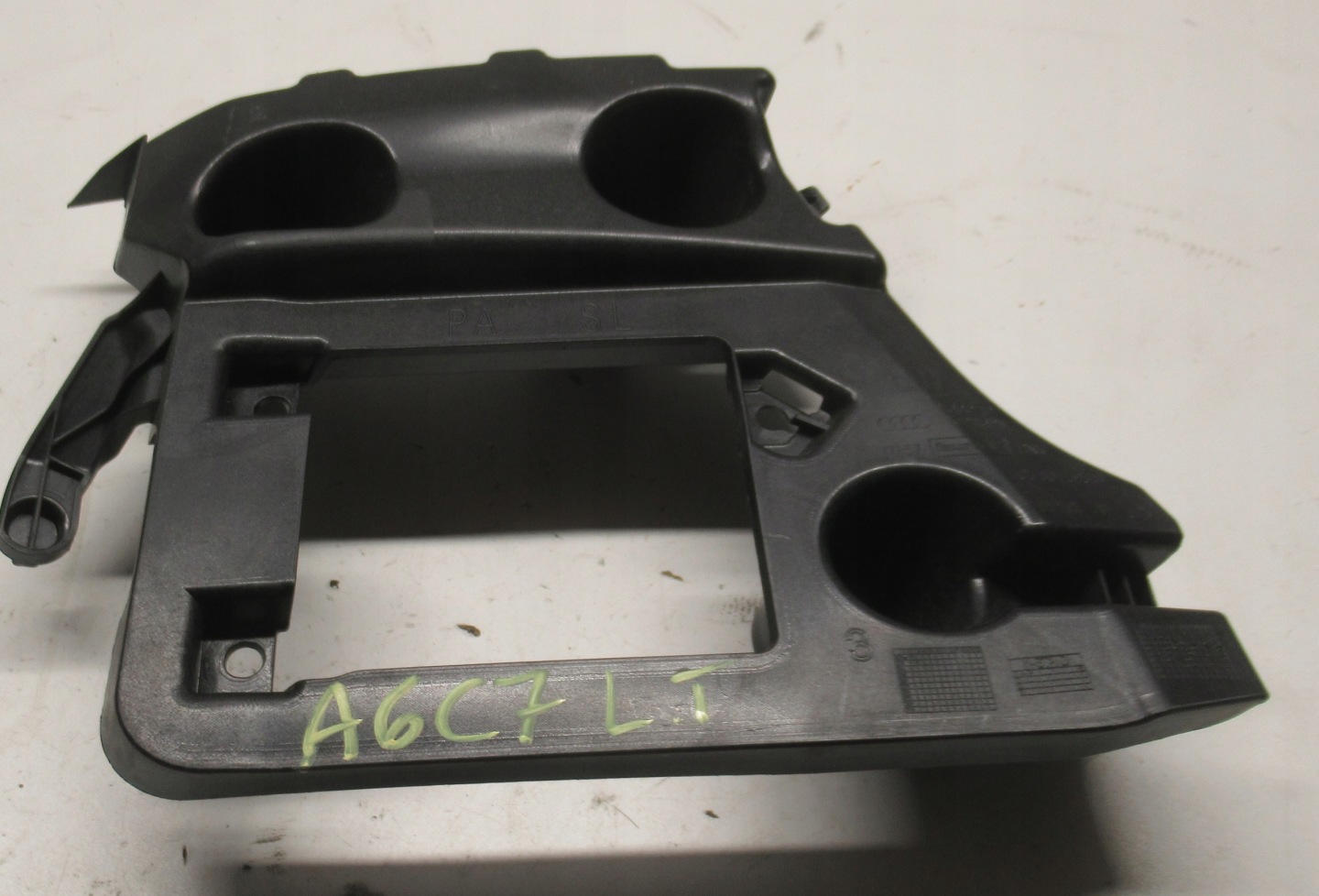 AUDI A6 C7 bumper bracket left rear part 4G5807393D