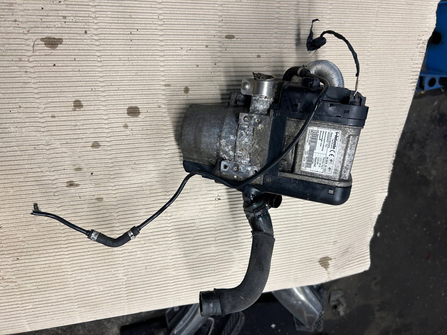 BMW E90 2,0 D WEBASTO 9014356B
