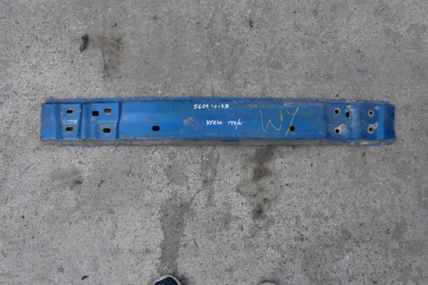 TOYOTA VERSO LIFT bumper support rear part 56094213B