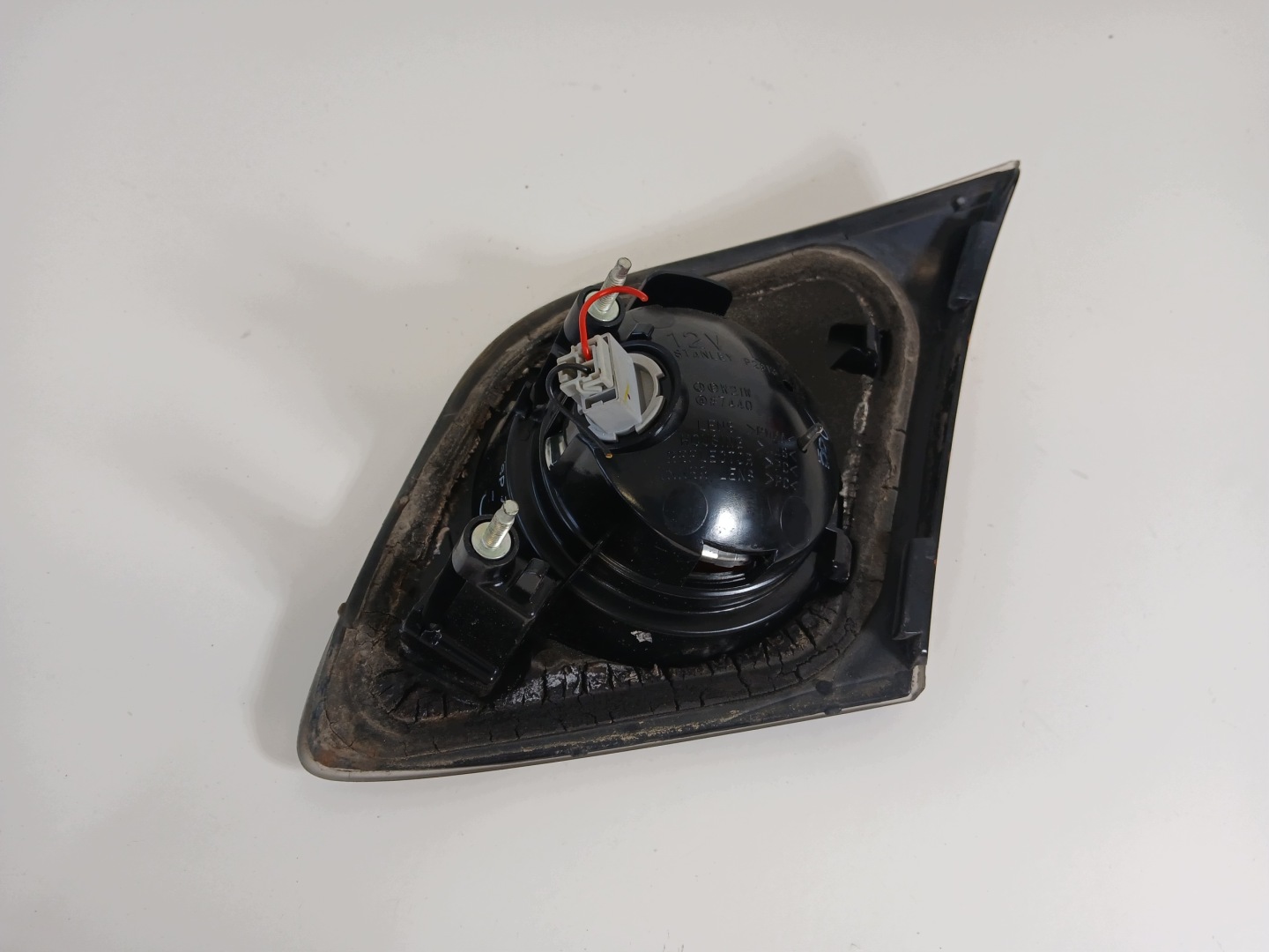 MAZDA 3 BK and LIFT light right rear part trunk door