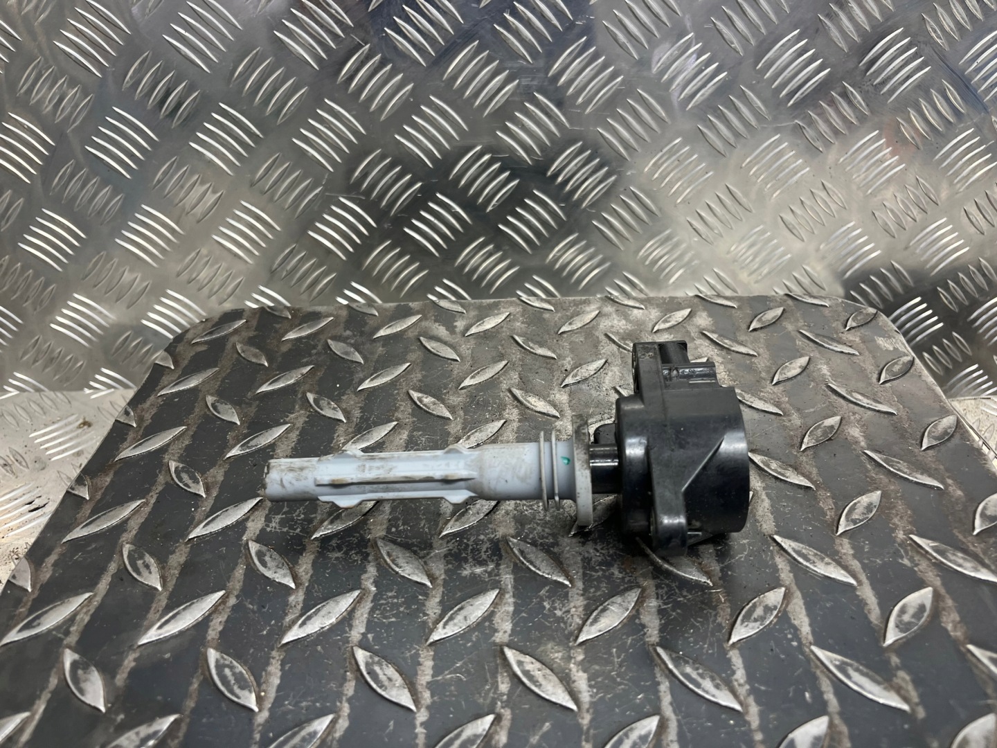 coil ignition MERCEDES-BENZ R KLASA W251 GN10235