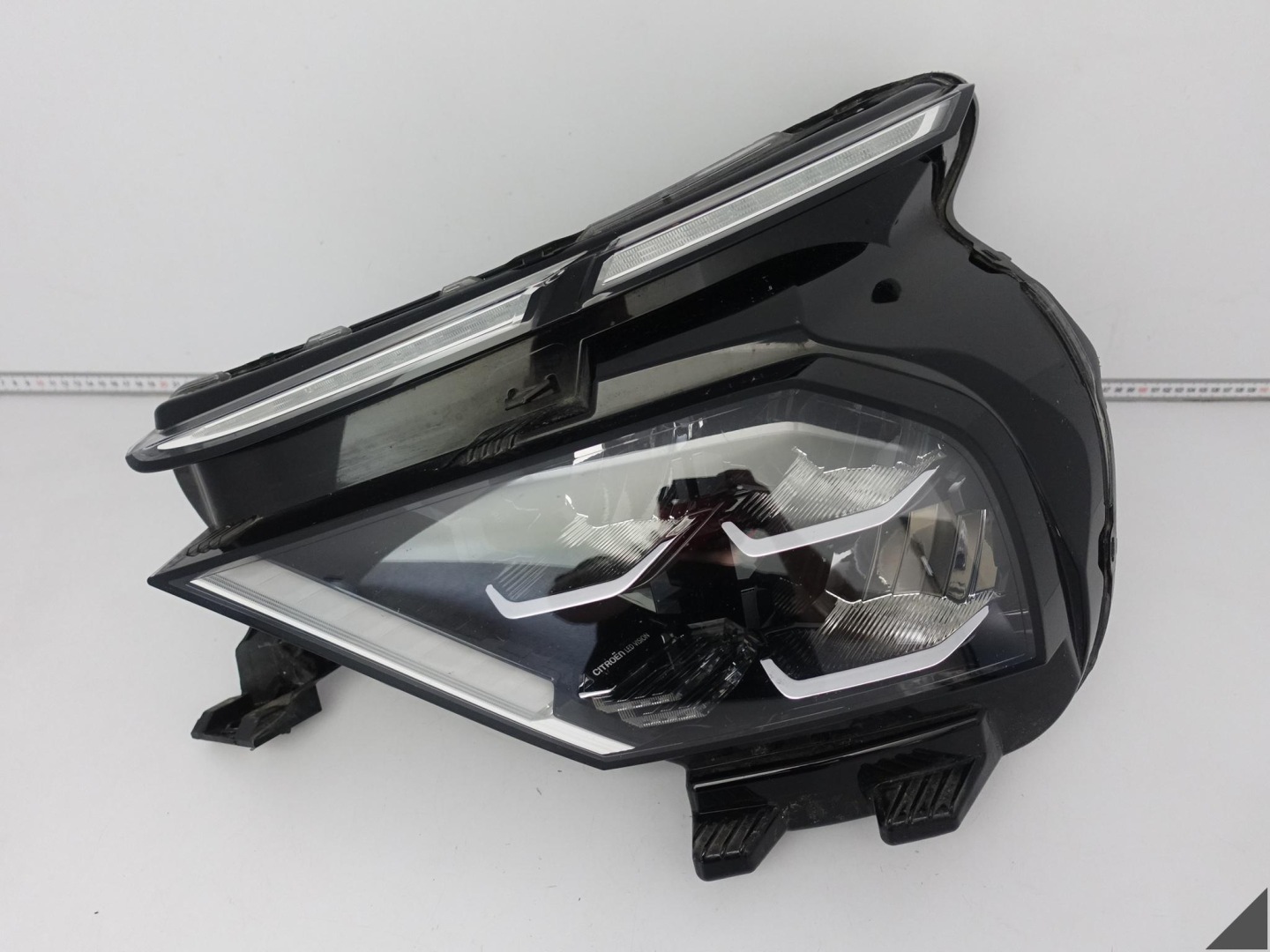 CITROEN C4 III (3 GENERACJA) 20- light FULL LED VISION left front EUROPA