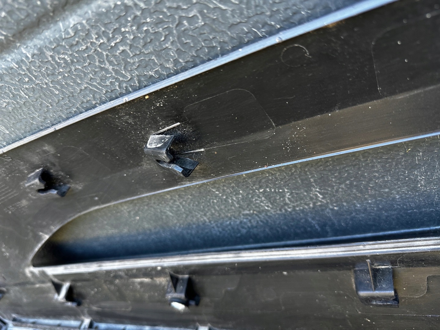 OPEL MOKKA B II moulding door right front 9848847880