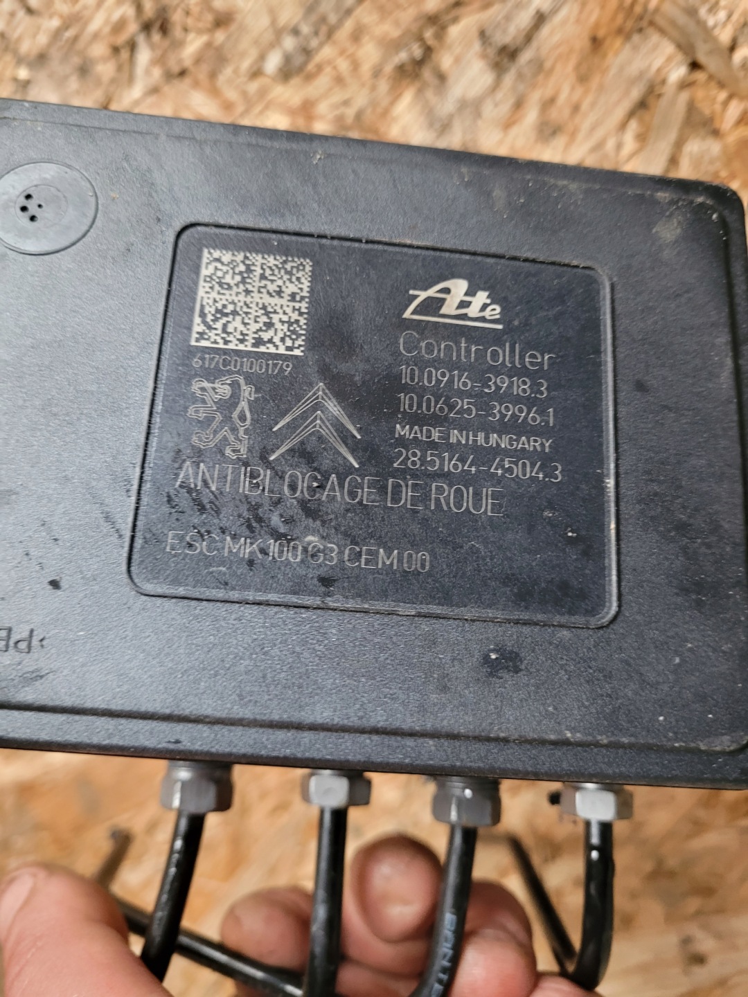 Servofreno ABS PSA 9826857180 2008 e LIFT DEMONTAZ