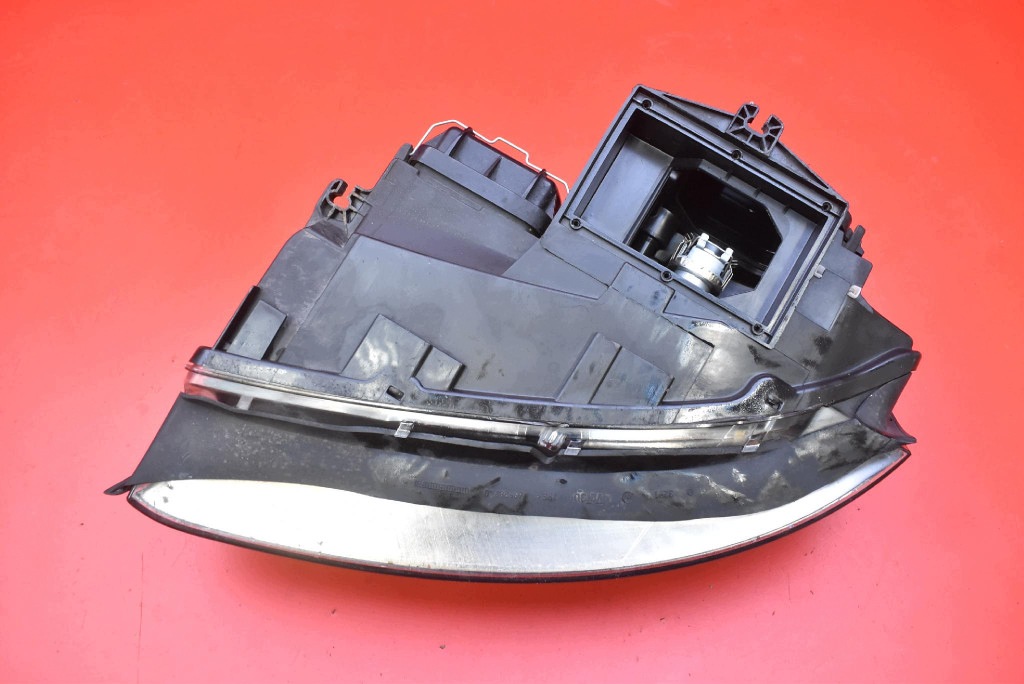 REFLEKTOR right light front lens XENON EU 8E0941004C AUDI A4 B6 00-05