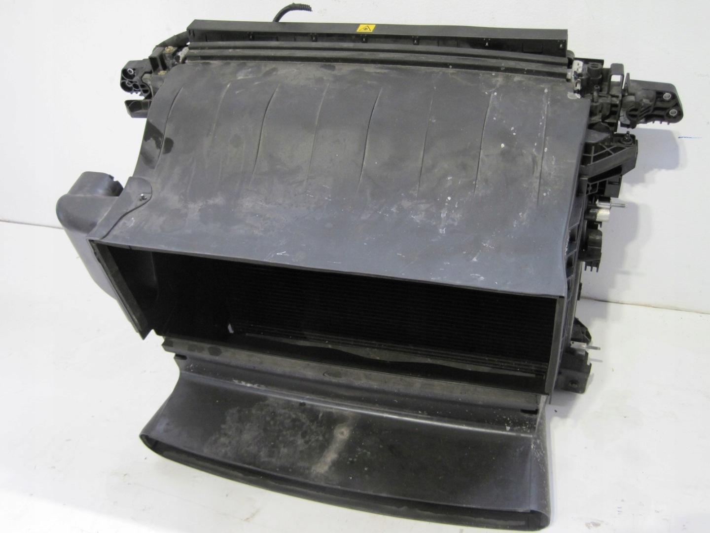support panel for radiators radiator MASERATI GRECALE 2,0i HYB
