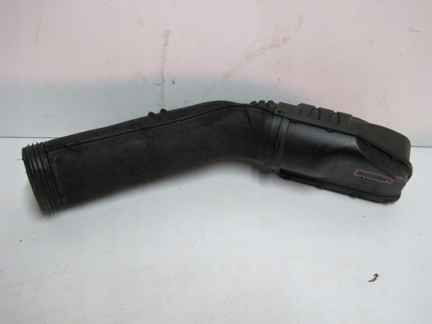 pipe air intake HYUNDAI KIA 28211-F2000