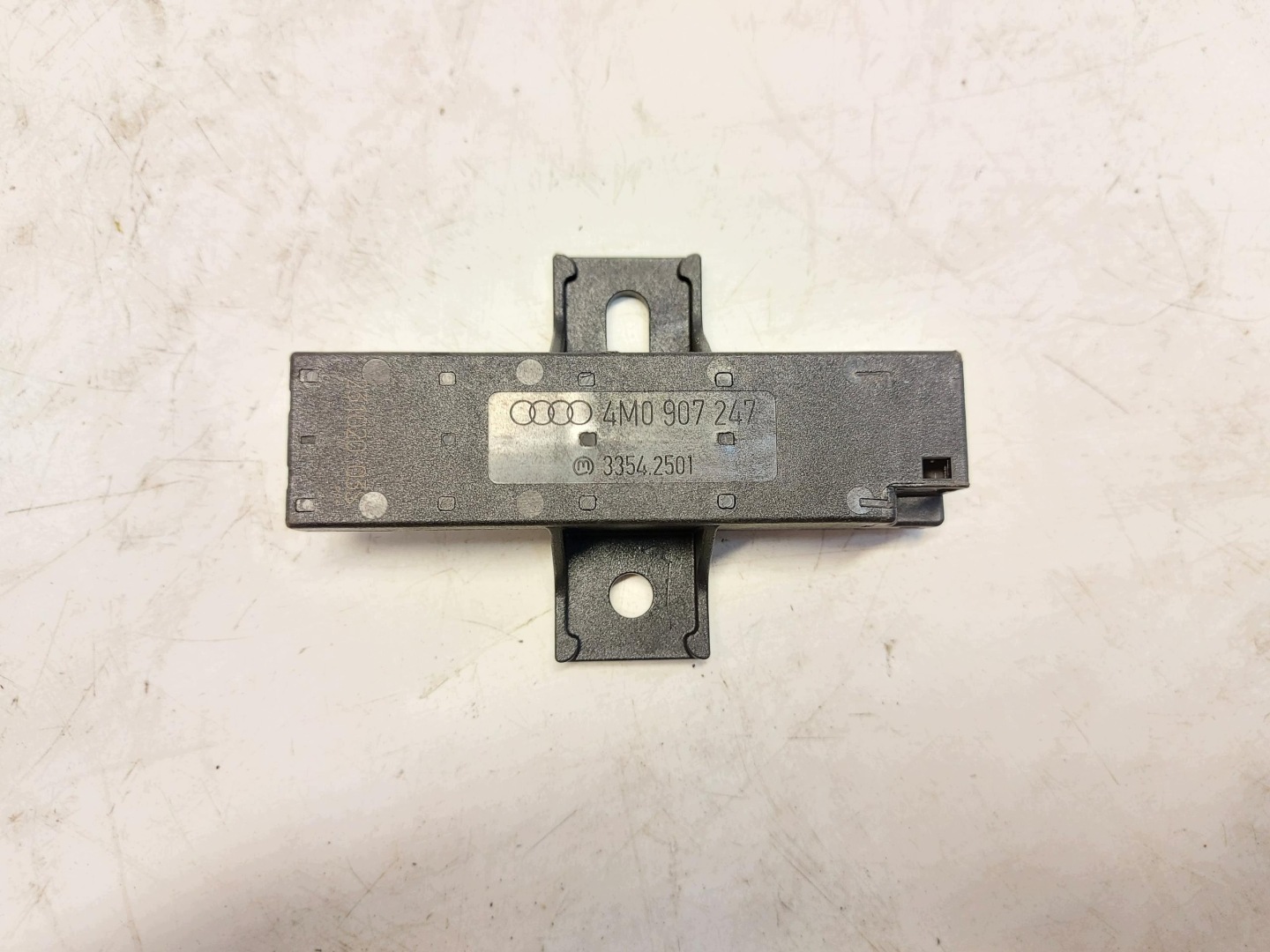 Audi Q8 E-TRON 4KE module amplifier anteny kessy keyless 4m0907247