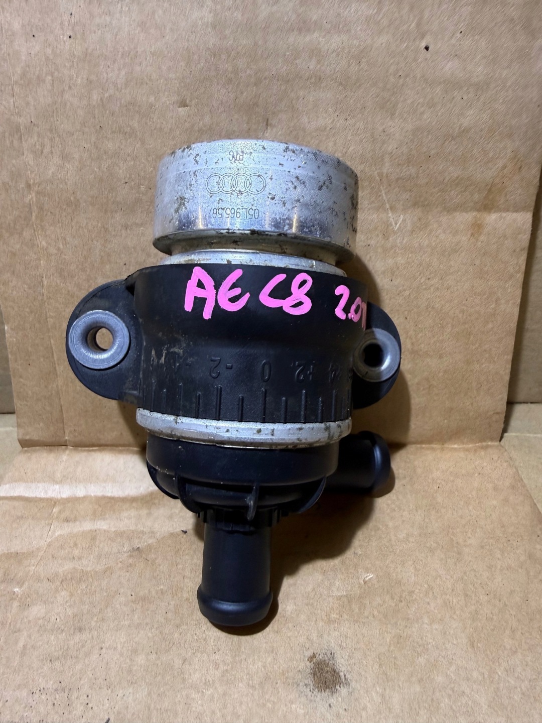 AUDI A6 C8 Q5 80A A4 A5 A7 2.0 TDI dodatna pumpa pumpa vode 05L965567