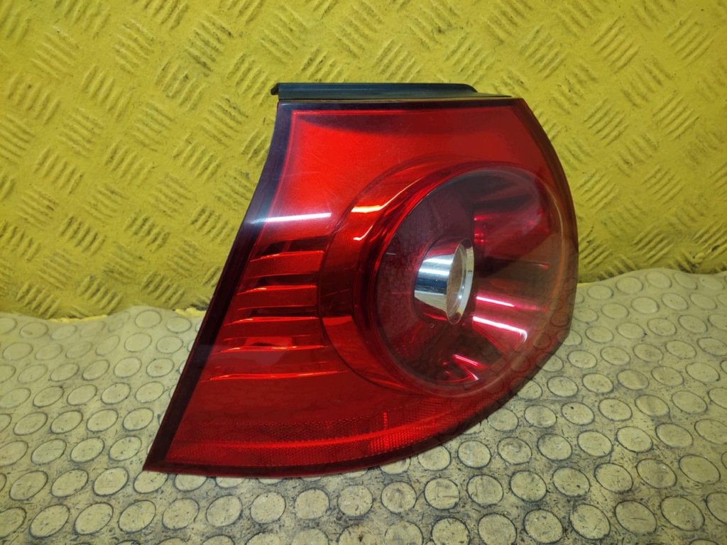 VW GOLF V light left rear part 4VFX13405AA