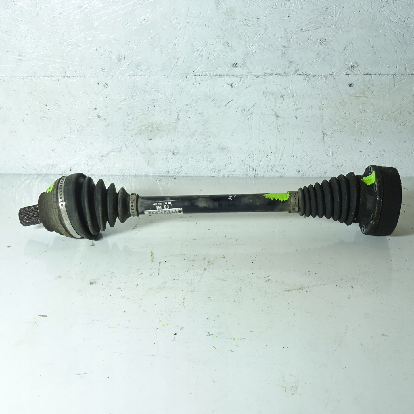 VW PASSAT B6 1.4TSI semi-axis left front 1K0407271HT
