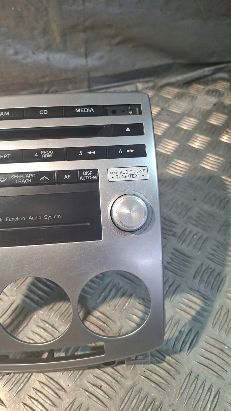 RADIO MAZDA 5