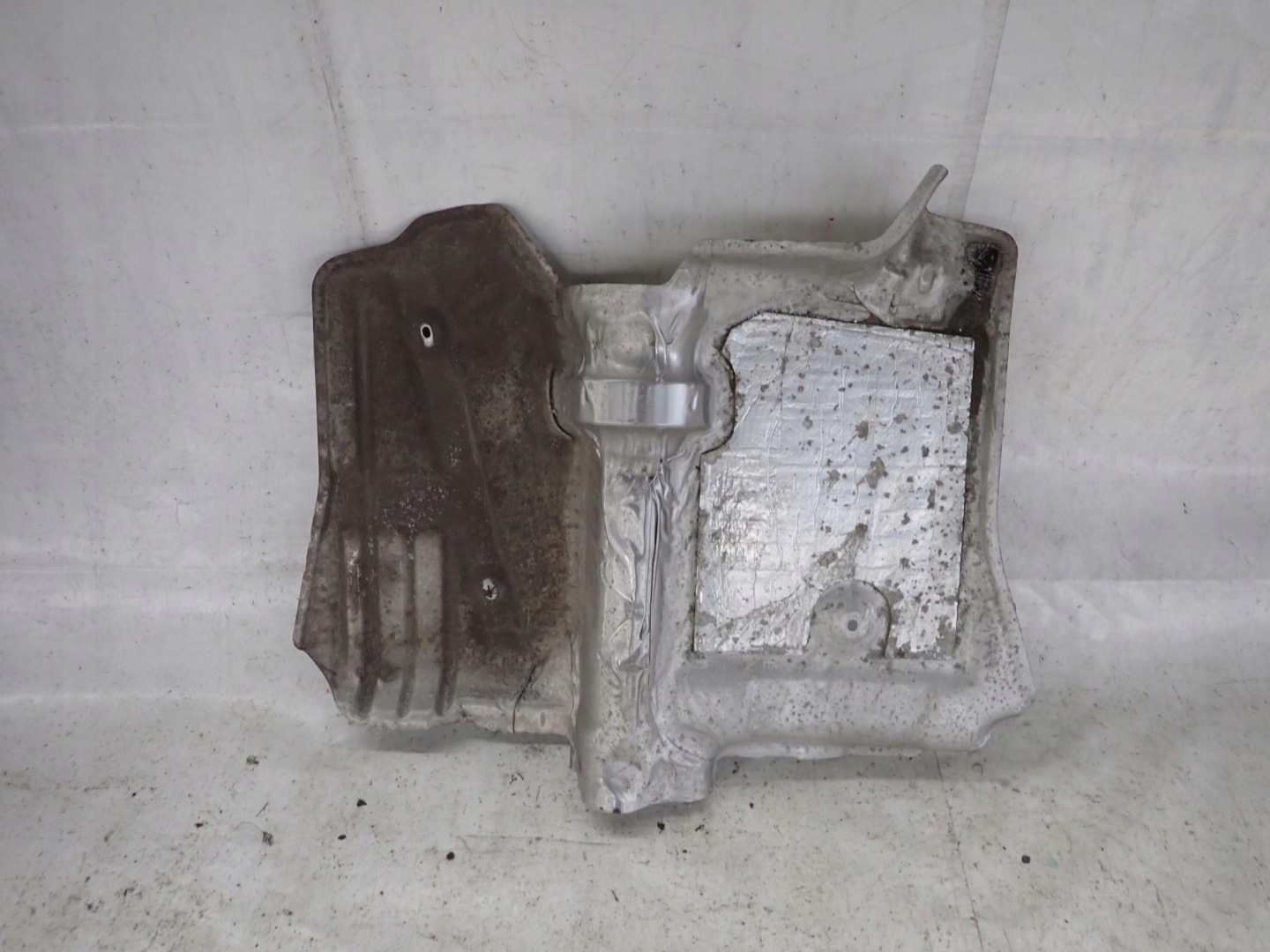 FORD KUGA MK2 cover TERMICZNA chassis CV61-R114806-A