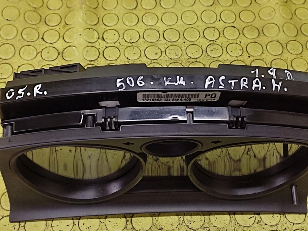 OPEL ASTRA H 1.9 D dials 13216693