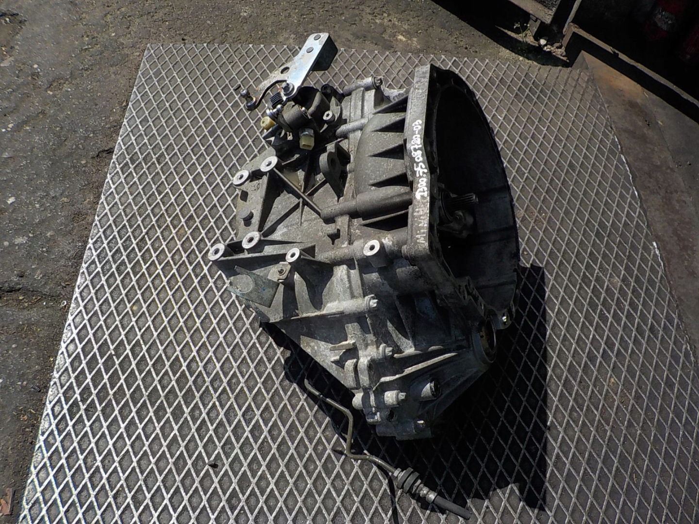 MINI R50, R53 1.6 VTI Getriebe 7568720-03 CHA