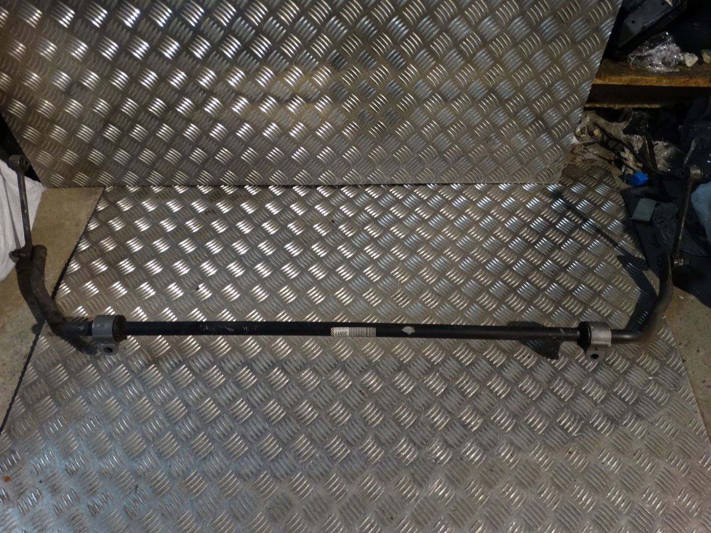 IDEALNY STABILIZATOR HECK MERCEDES W205 COUPE 1