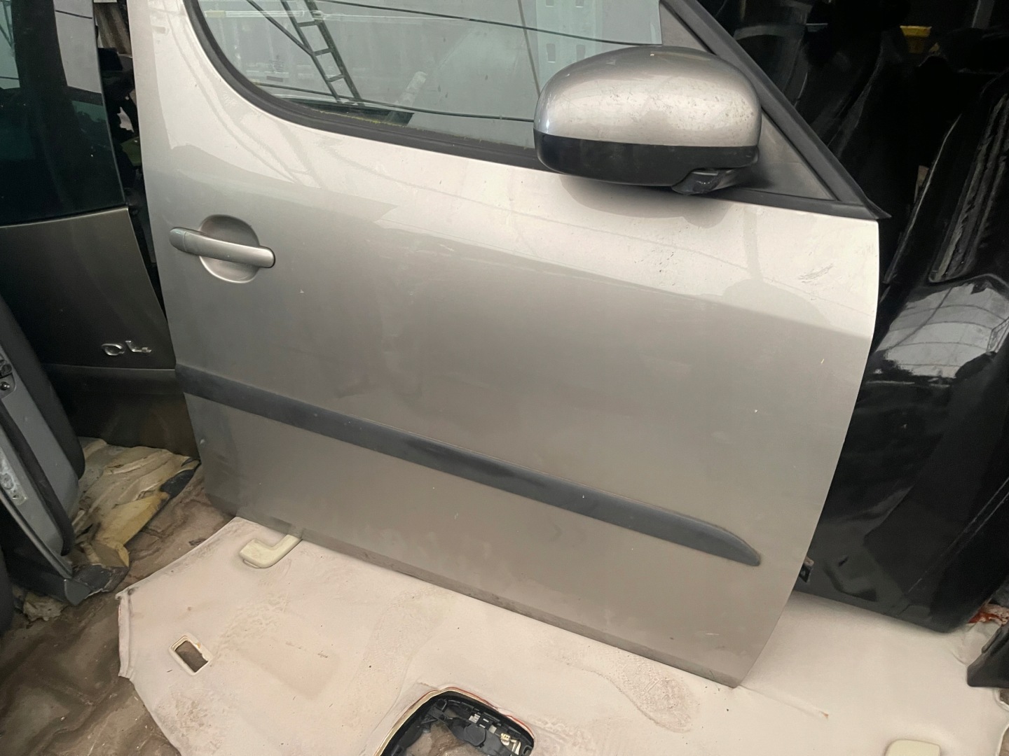door right front SKODA ROOMSTER FL LF8H 10-15